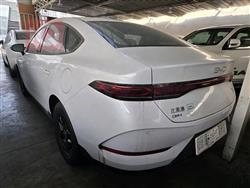 بي واي دي Qin Plus